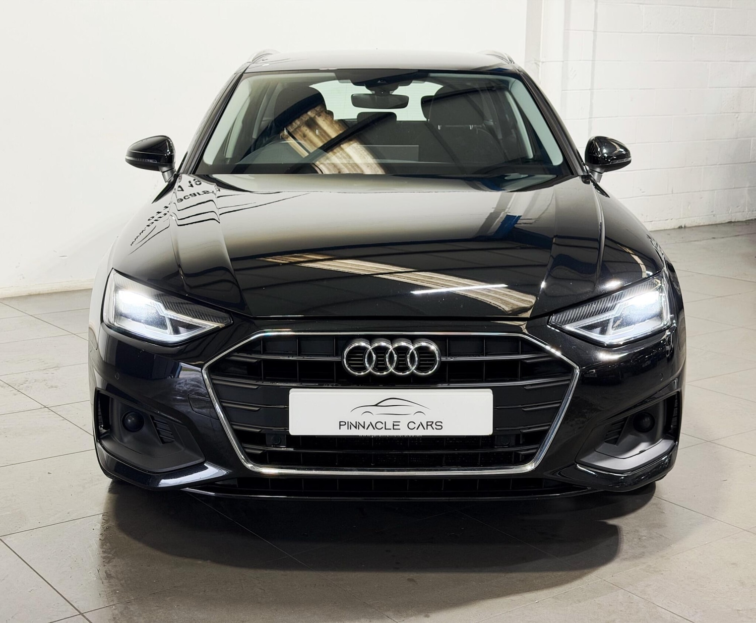 Used Audi A4 Avant for sale - 77671186: Photo 2