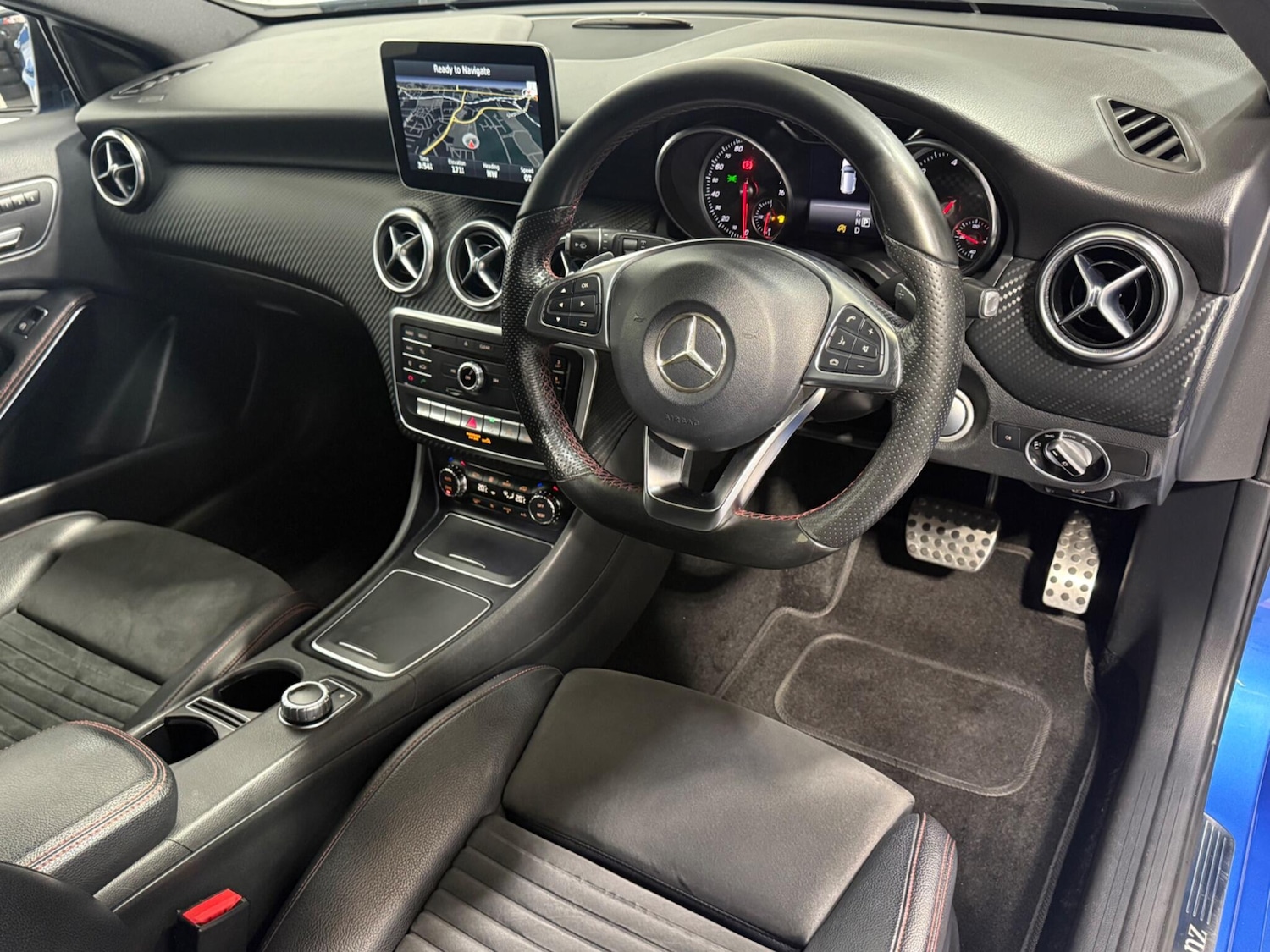 Used Mercedes-Benz A-Class 2016 for sale - 76307637: Photo 4