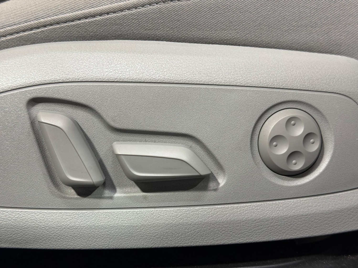 Used Audi A4 2017 for sale - 78072678: Photo 24