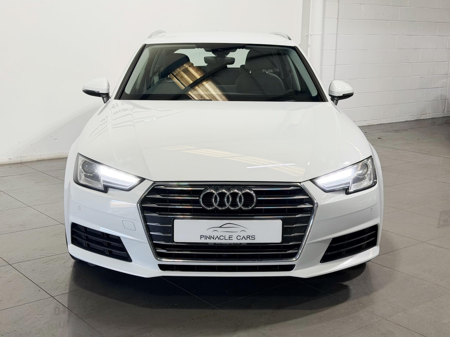 Used Audi A4 2017 for sale - 78072678: Photo 3