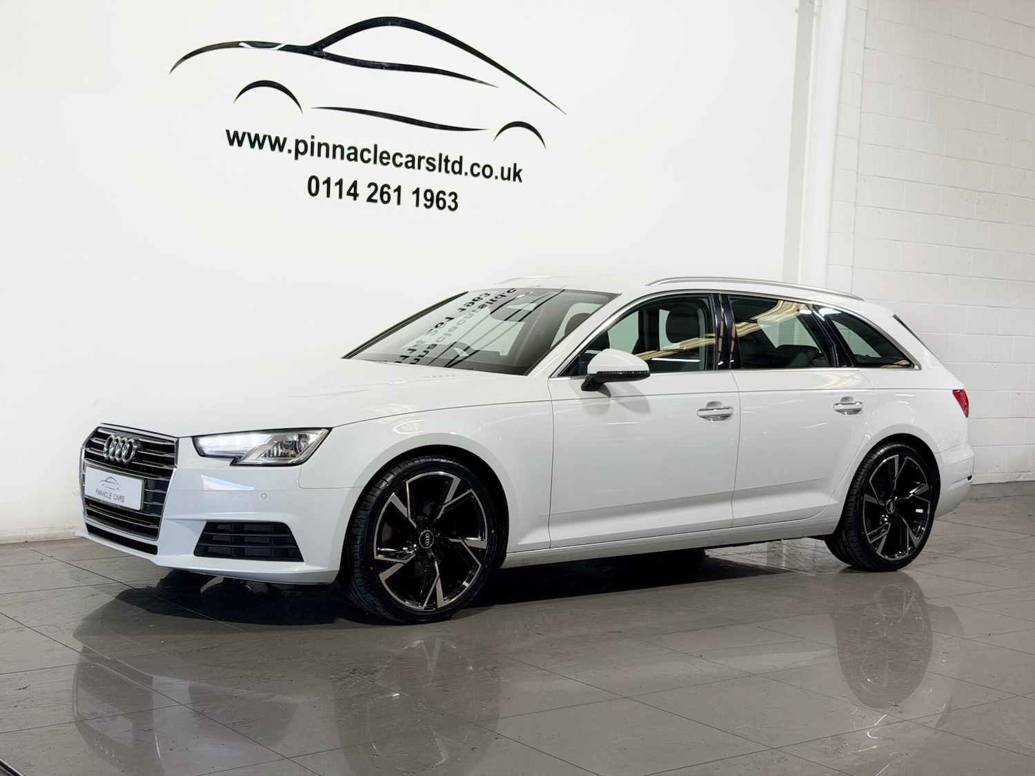 Used Audi A4 2017 for sale - 78072678: Photo 5