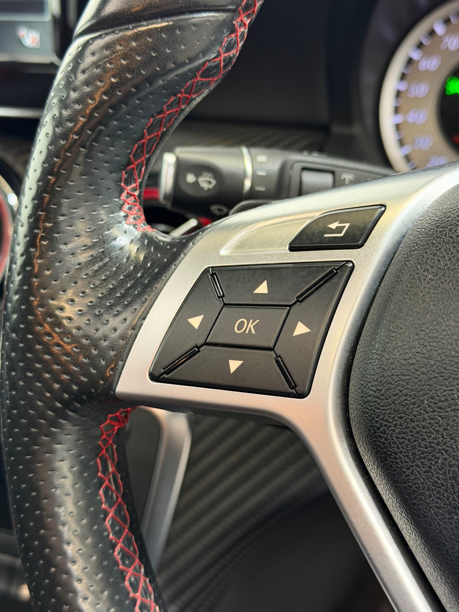 Used Mercedes-Benz A-Class 2015 for sale - 77377425: Photo 28