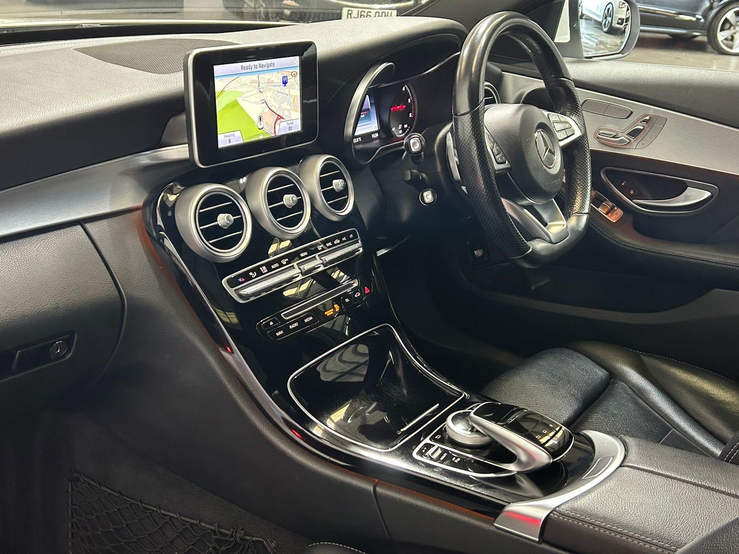 Used Mercedes-Benz C Class for sale - 77670719: Photo 17