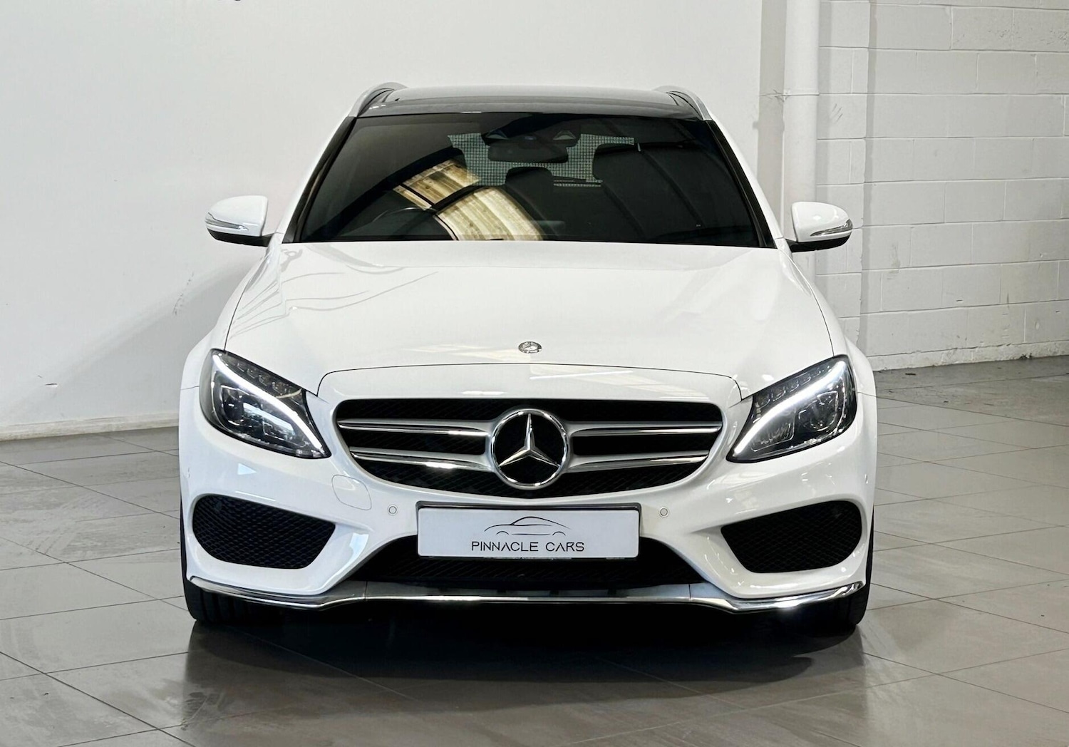 Used Mercedes-Benz C Class for sale - 77670719: Photo 2