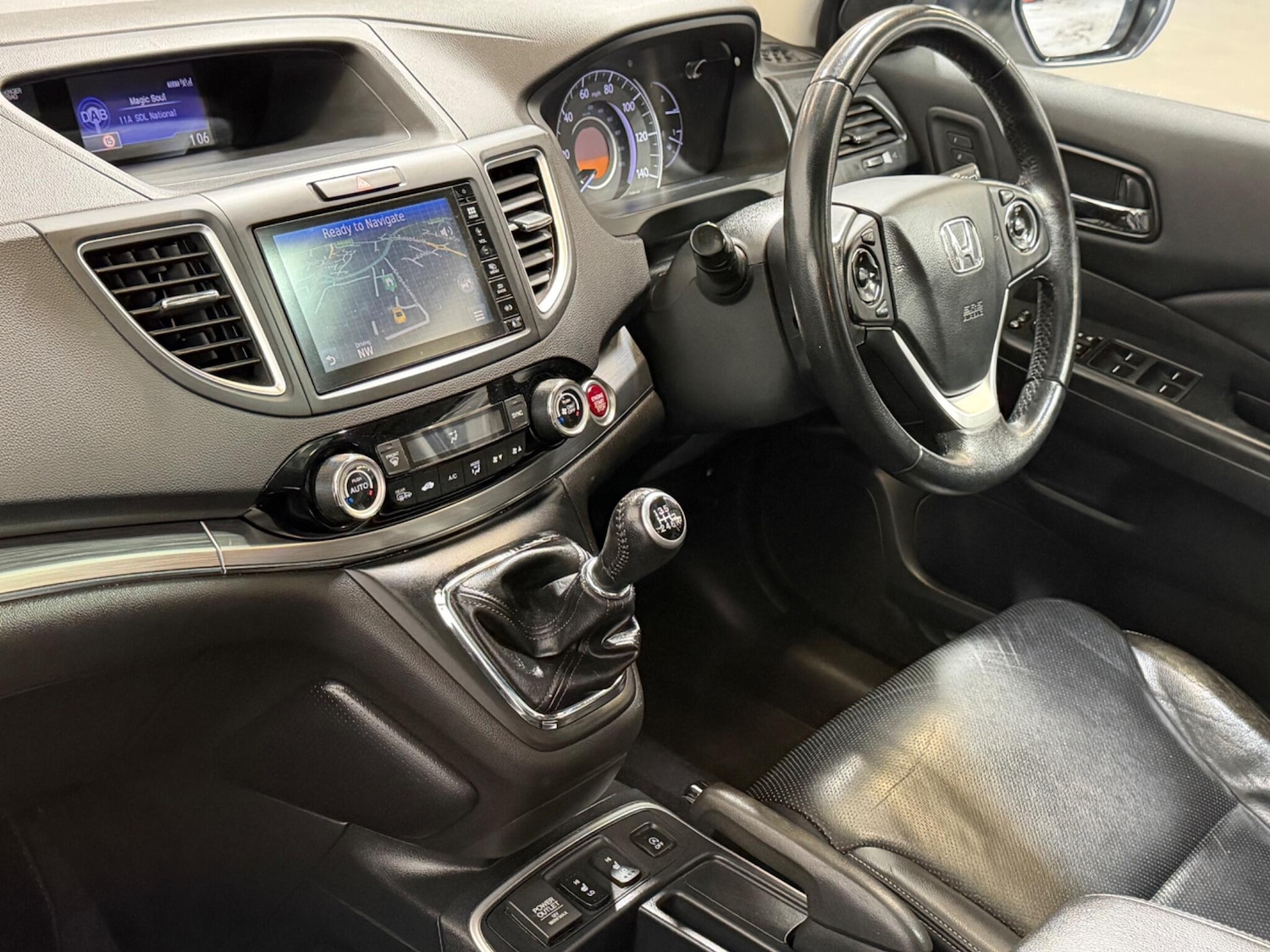 Used Honda CR-V 2015 for sale - 78057561: Photo 17