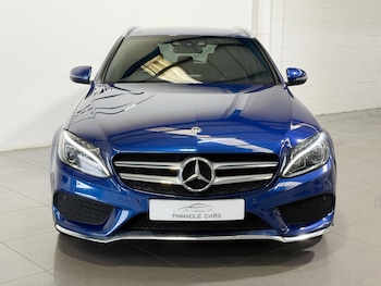 Used Mercedes-Benz C-Class 2018 for sale - 76108530: Photo 2