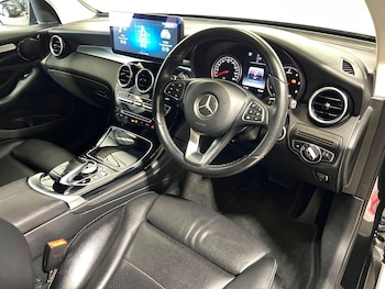 Used Mercedes-Benz GLC 2016 for sale - 79116038: Photo