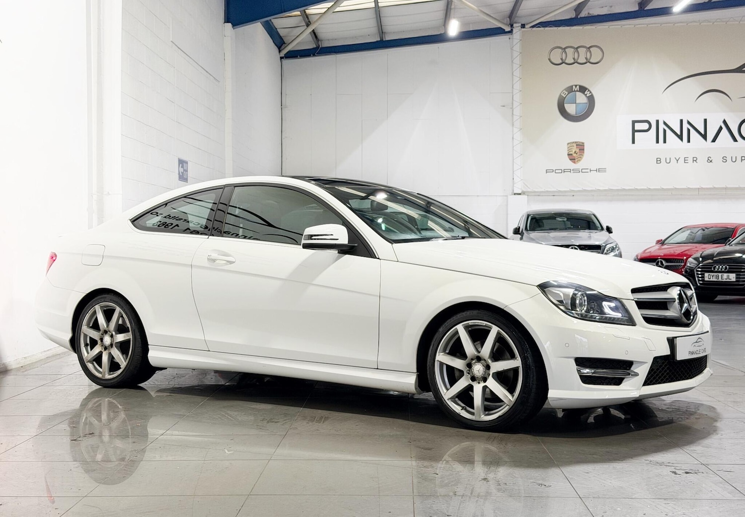 Used Mercedes-Benz C Class 2014 for sale - 76538726: Photo 11