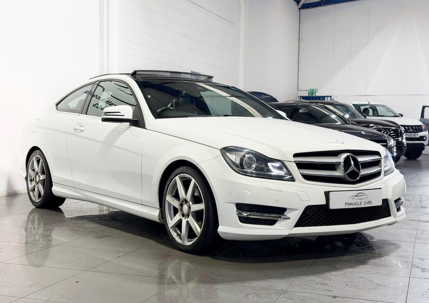 Used Mercedes-Benz C Class 2014 for sale - 76538726: Photo 12