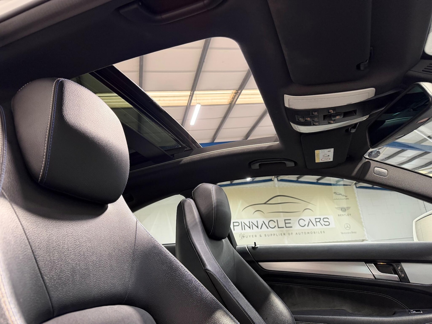 Used Mercedes-Benz C Class 2014 for sale - 76538726: Photo 16