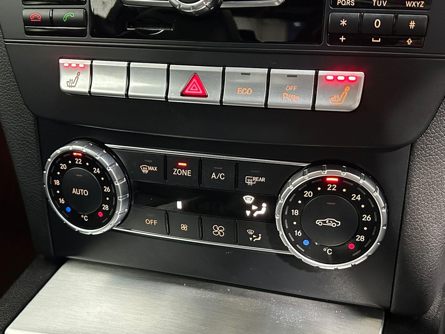 Used Mercedes-Benz C Class 2014 for sale - 76538726: Photo 28