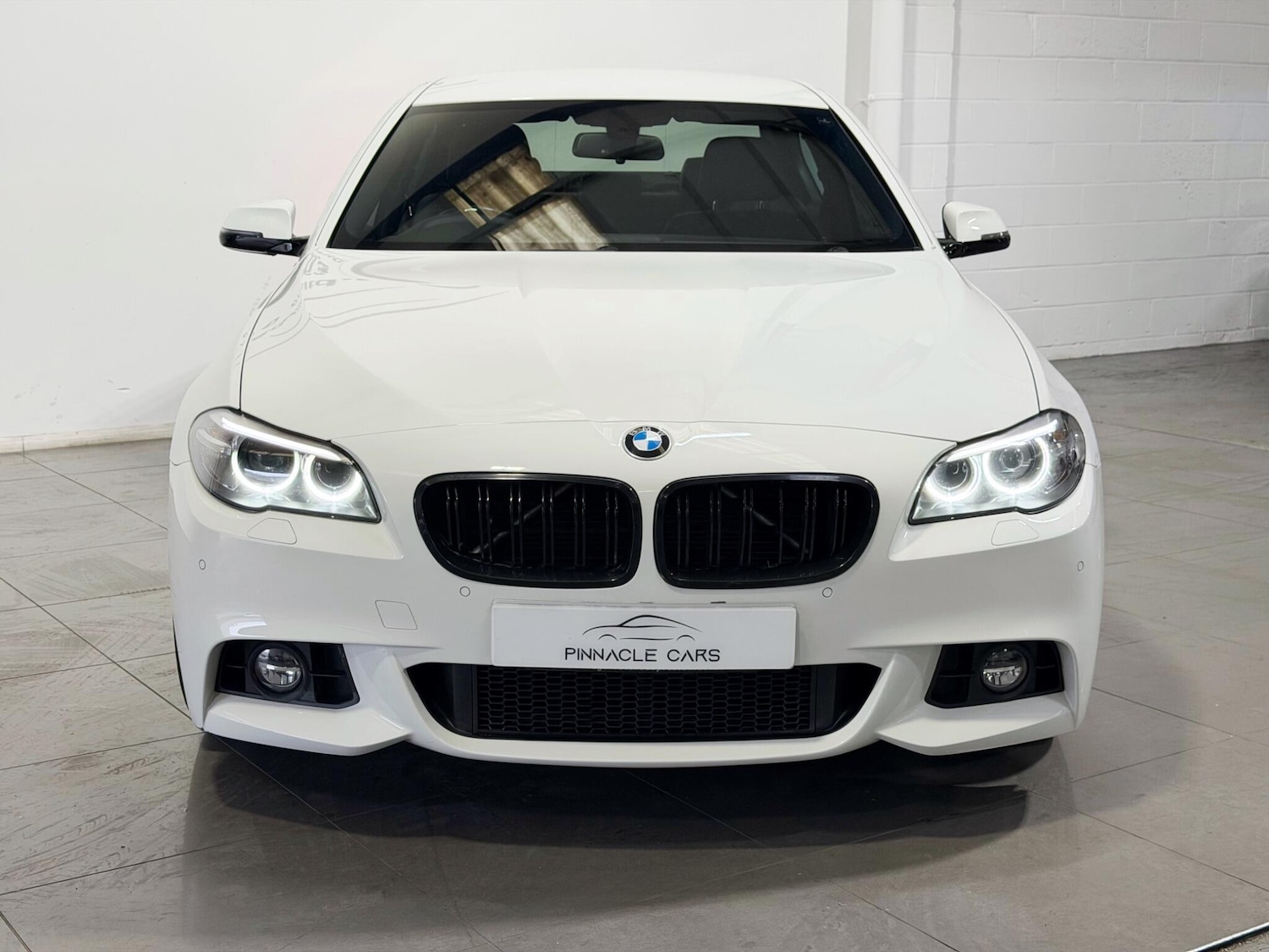 Used BMW 5 Series for sale - 78006635: Photo 2