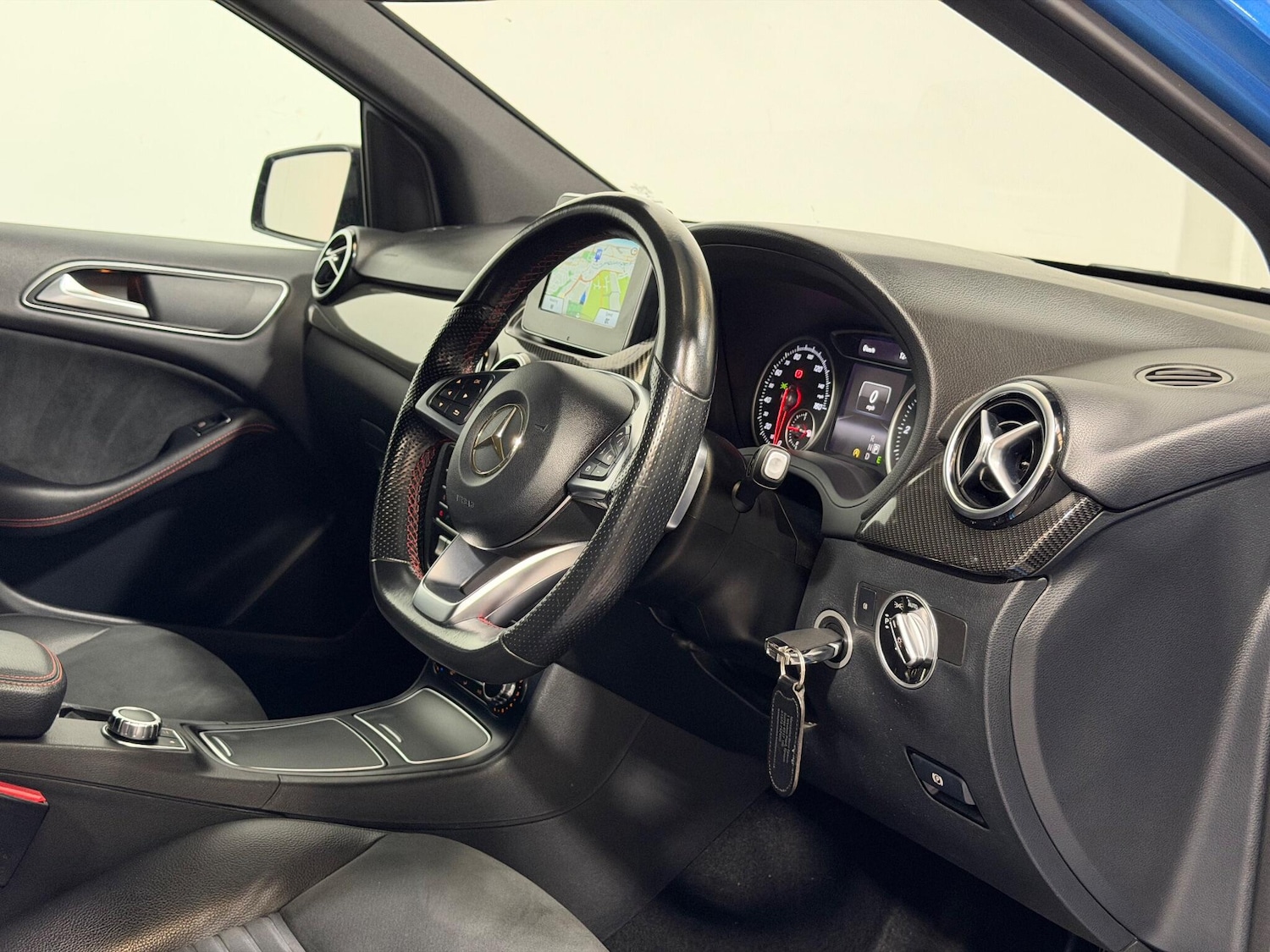 Used Mercedes-Benz B Class 2016 for sale - 76484415: Photo 15