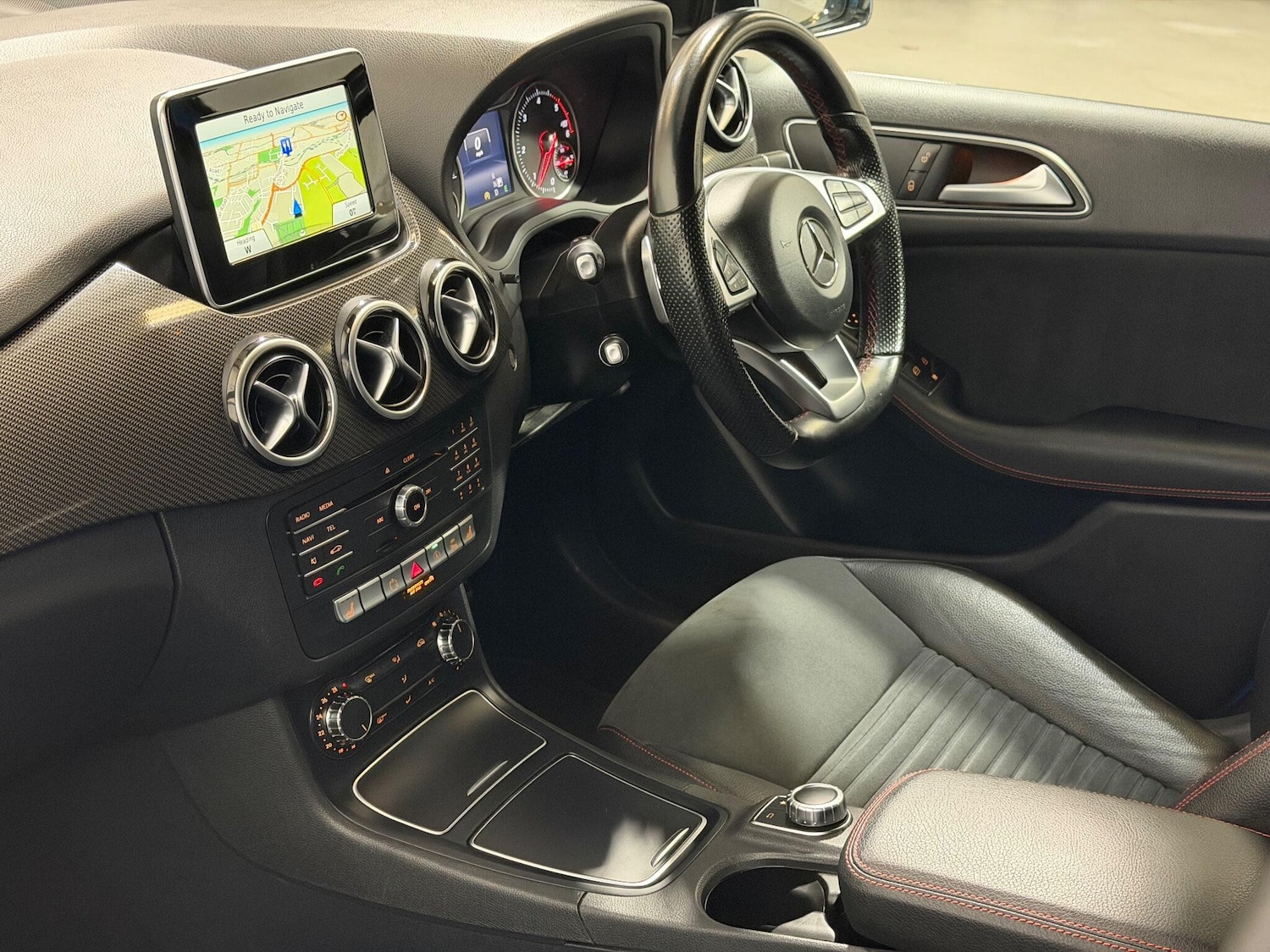 Used Mercedes-Benz B Class 2016 for sale - 76484415: Photo 18