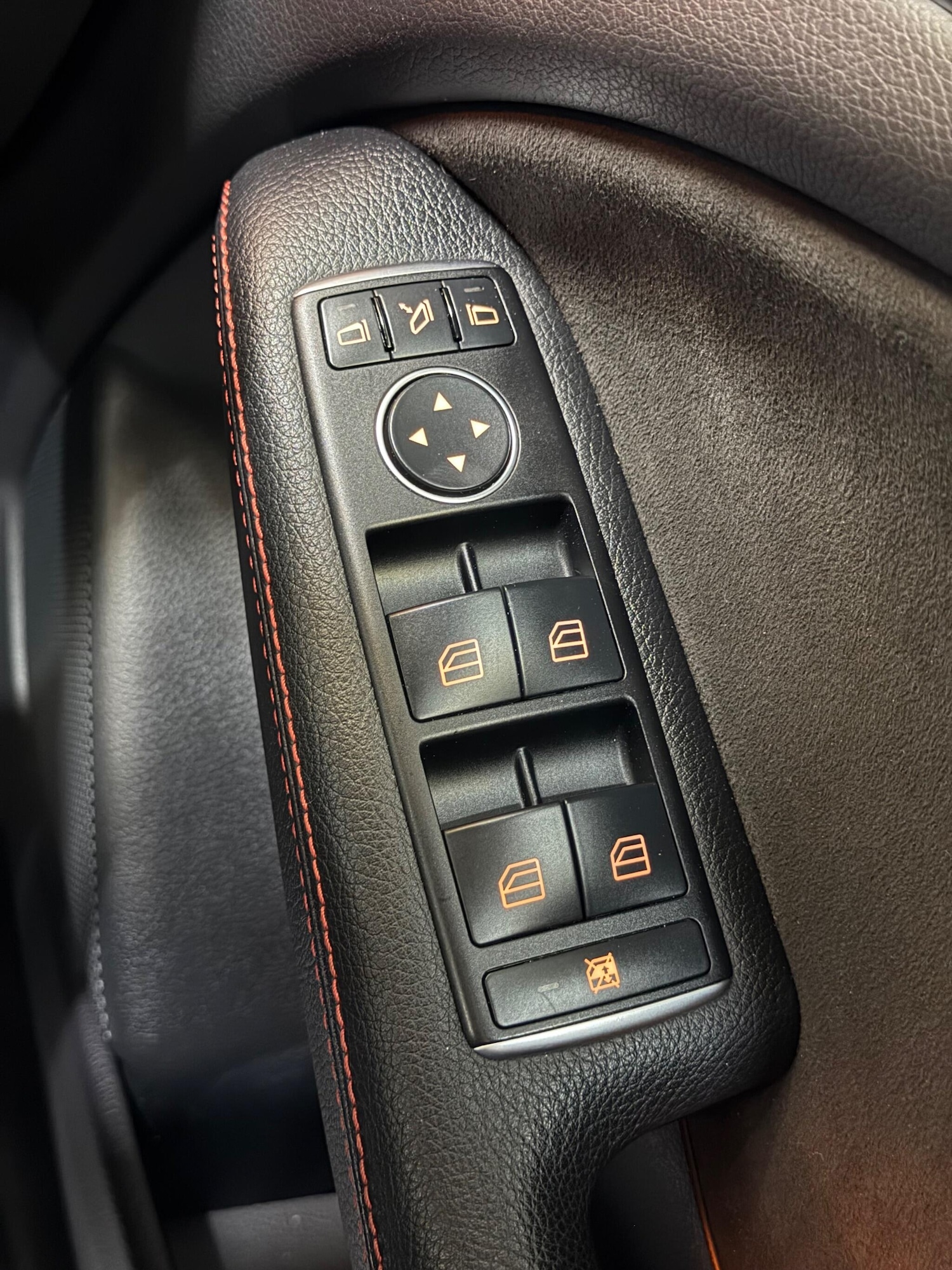 Used Mercedes-Benz B Class 2016 for sale - 76484415: Photo 32