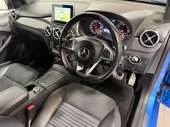 Used Mercedes-Benz B Class 2016 for sale - 76484415: Photo
