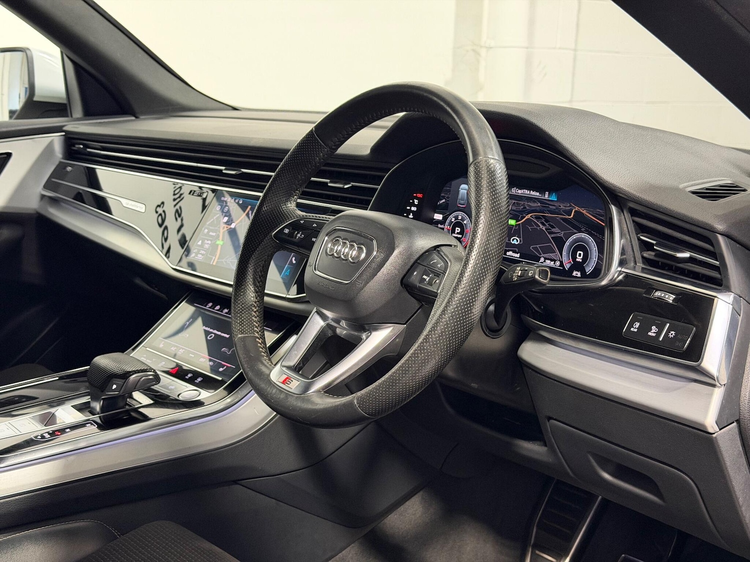 Used Audi Q8 2019 for sale - 76865457: Photo 14