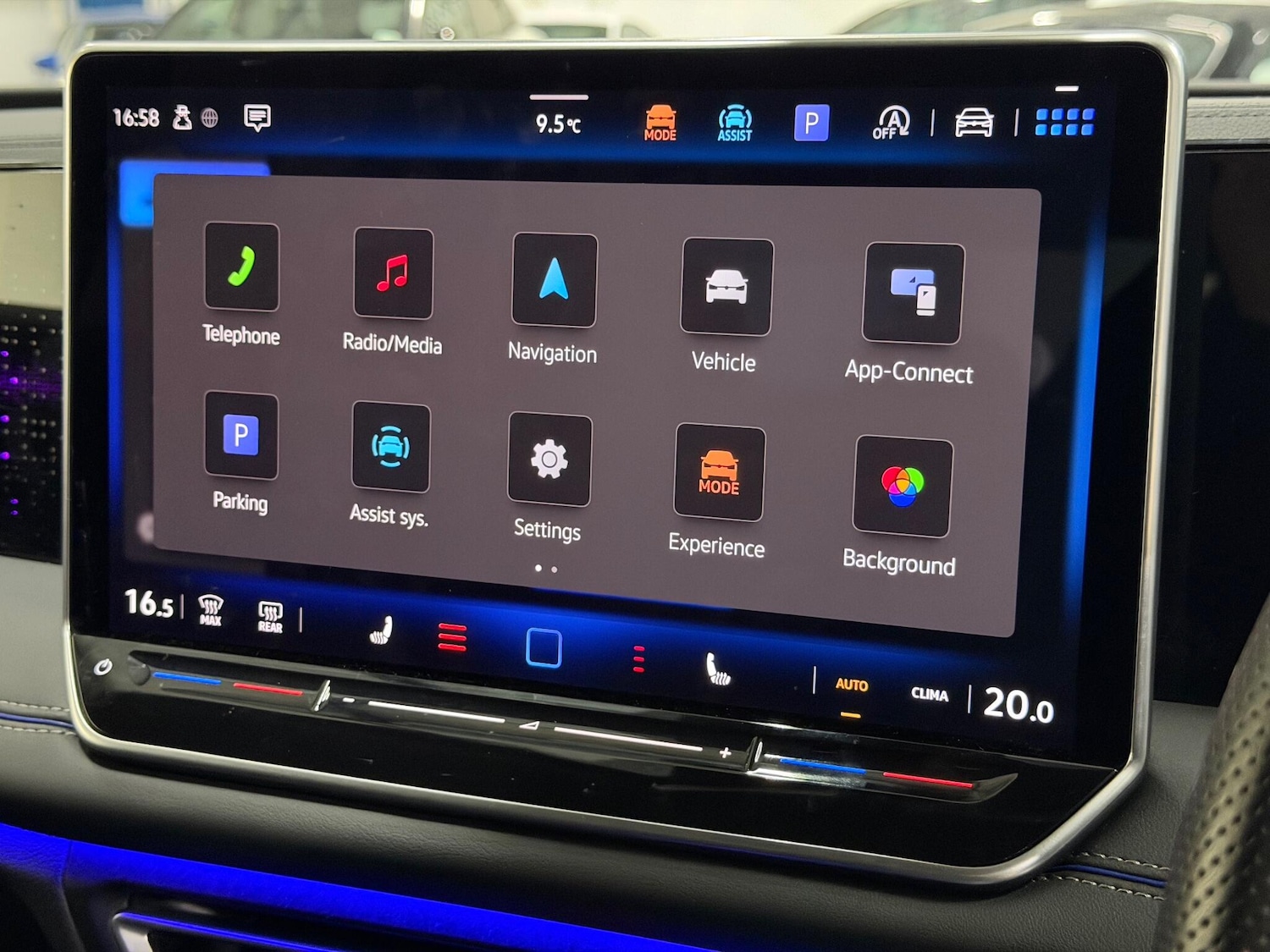 Used Volkswagen Tiguan 2024 for sale - 77066919: Photo 25