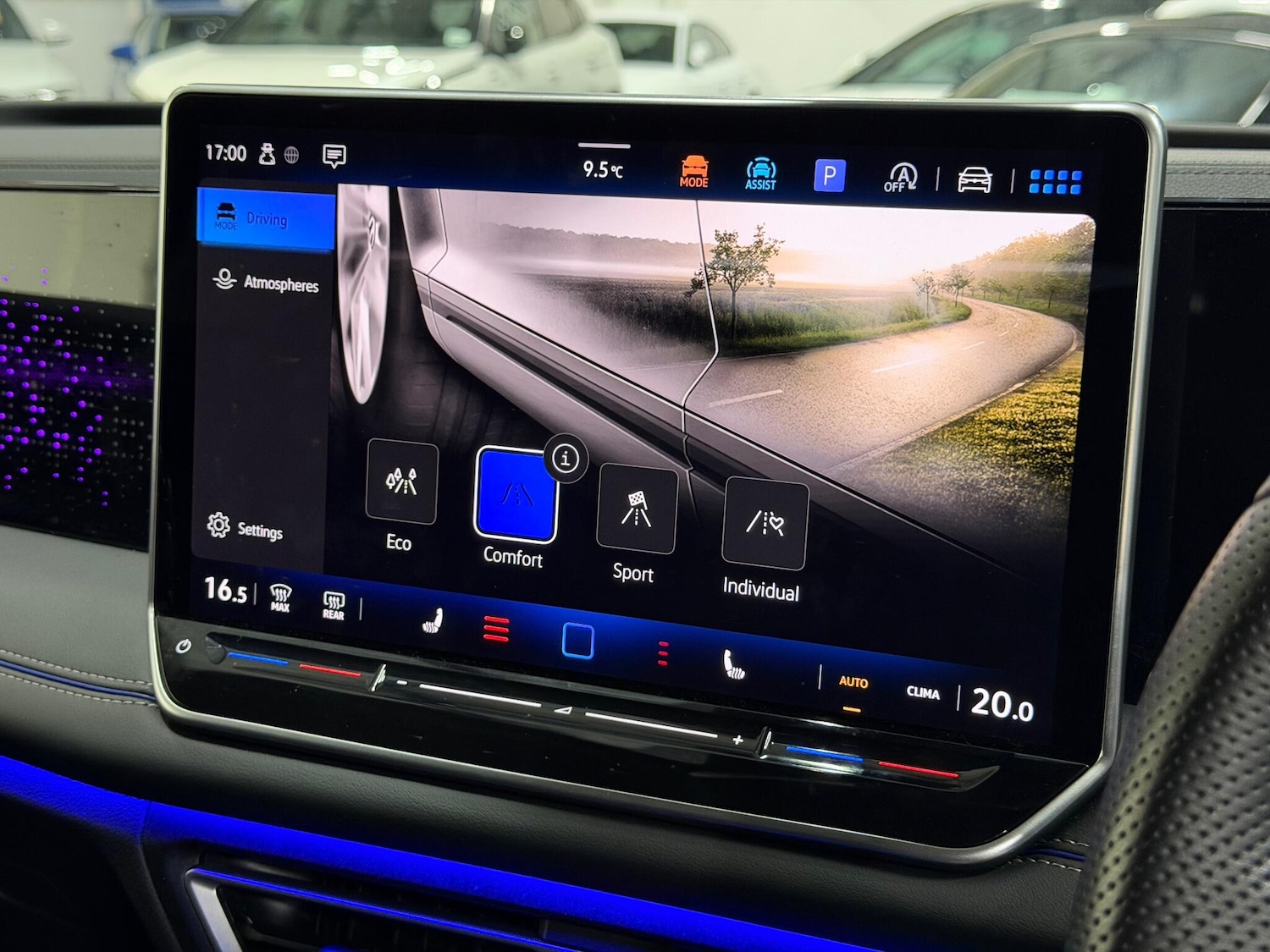 Used Volkswagen Tiguan 2024 for sale - 77066919: Photo 32