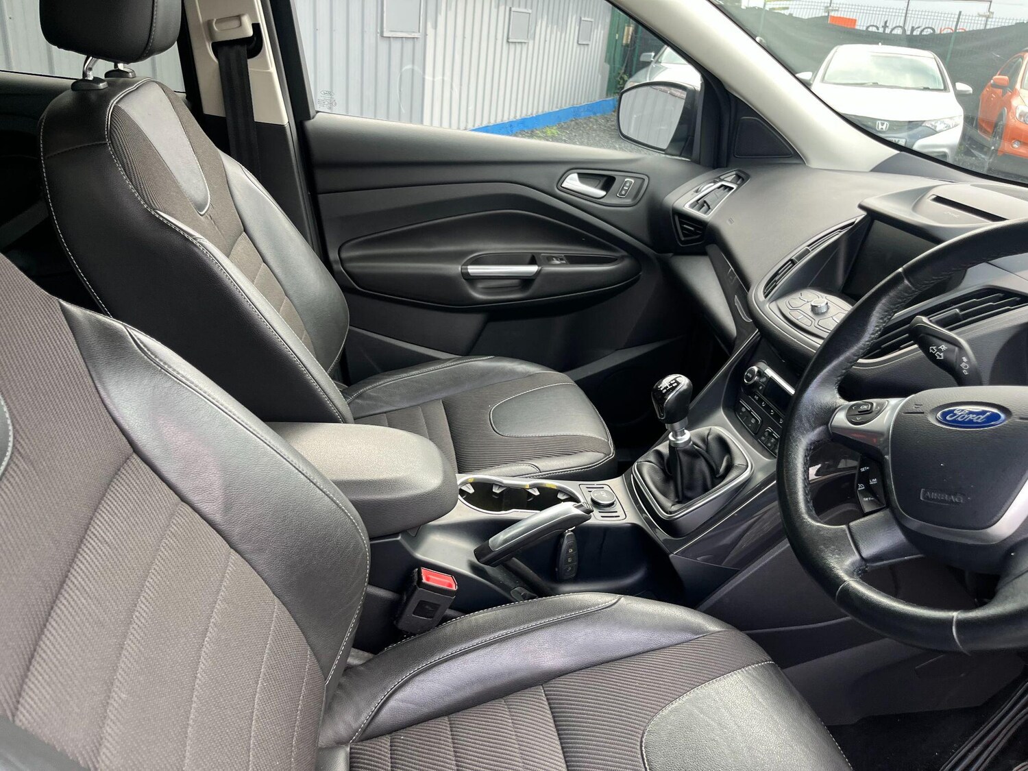 Used Ford Kuga 2016 for sale - 76398068: Photo 29