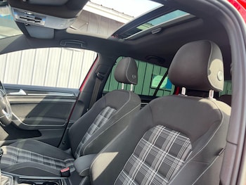 Used Volkswagen Golf 2014 for sale - 75415625: Photo