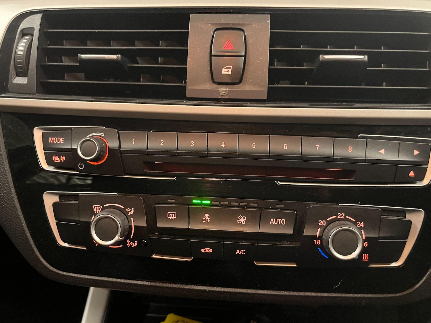 Used BMW 1 Series 2018 for sale - 77214811: Photo 27