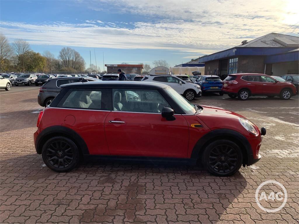 Used MINI Hatch 2015 for sale - 76742859: Photo 8