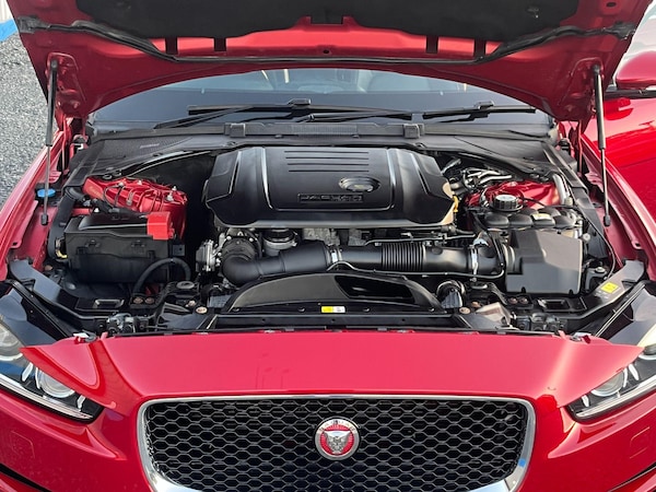 Used Jaguar XE 2015 for sale - 76189419: Photo 28