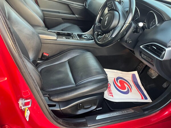 Used Jaguar XE 2015 for sale - 76189419: Photo 34