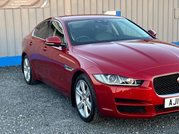 Used Jaguar XE 2015 for sale - 76189419: Photo 65