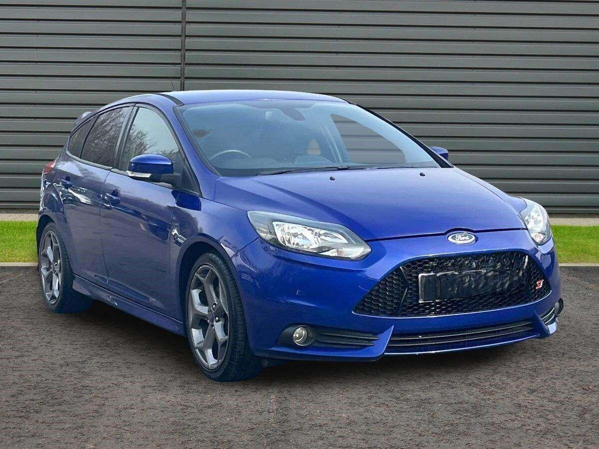 Used Ford Focus for sale - 77824380: Photo 2