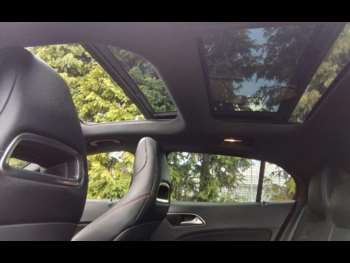 Used Mercedes-Benz GLA 2015 for sale - 74887600: Photo