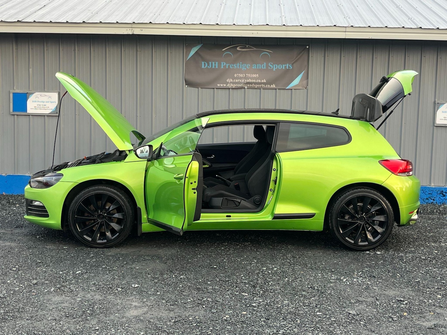 Used Volkswagen Scirocco 2011 for sale - 77306006: Photo 3