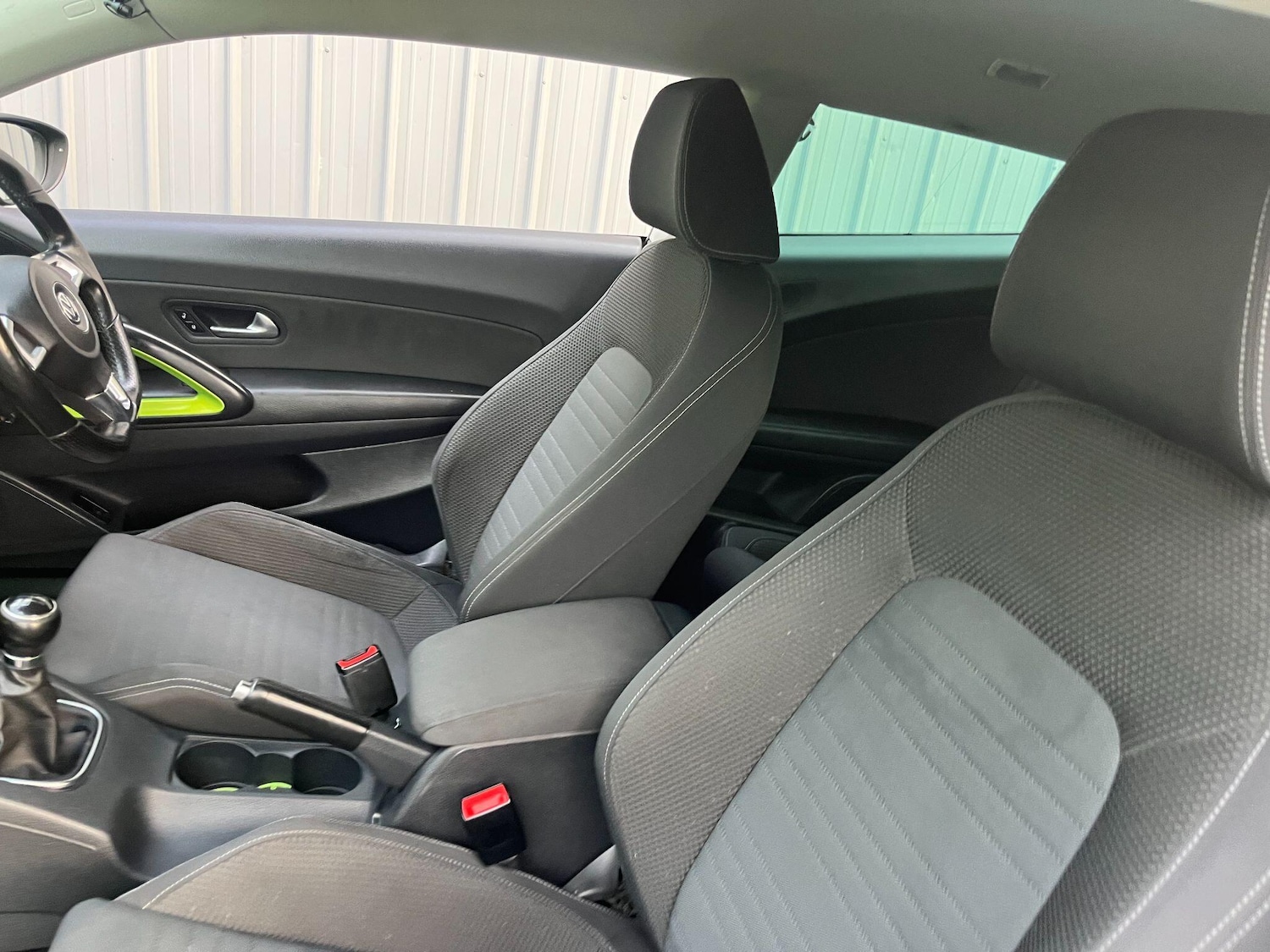 Used Volkswagen Scirocco 2011 for sale - 77306006: Photo 6