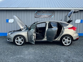 Used Ford Focus 2015 for sale - 75838098: Photo
