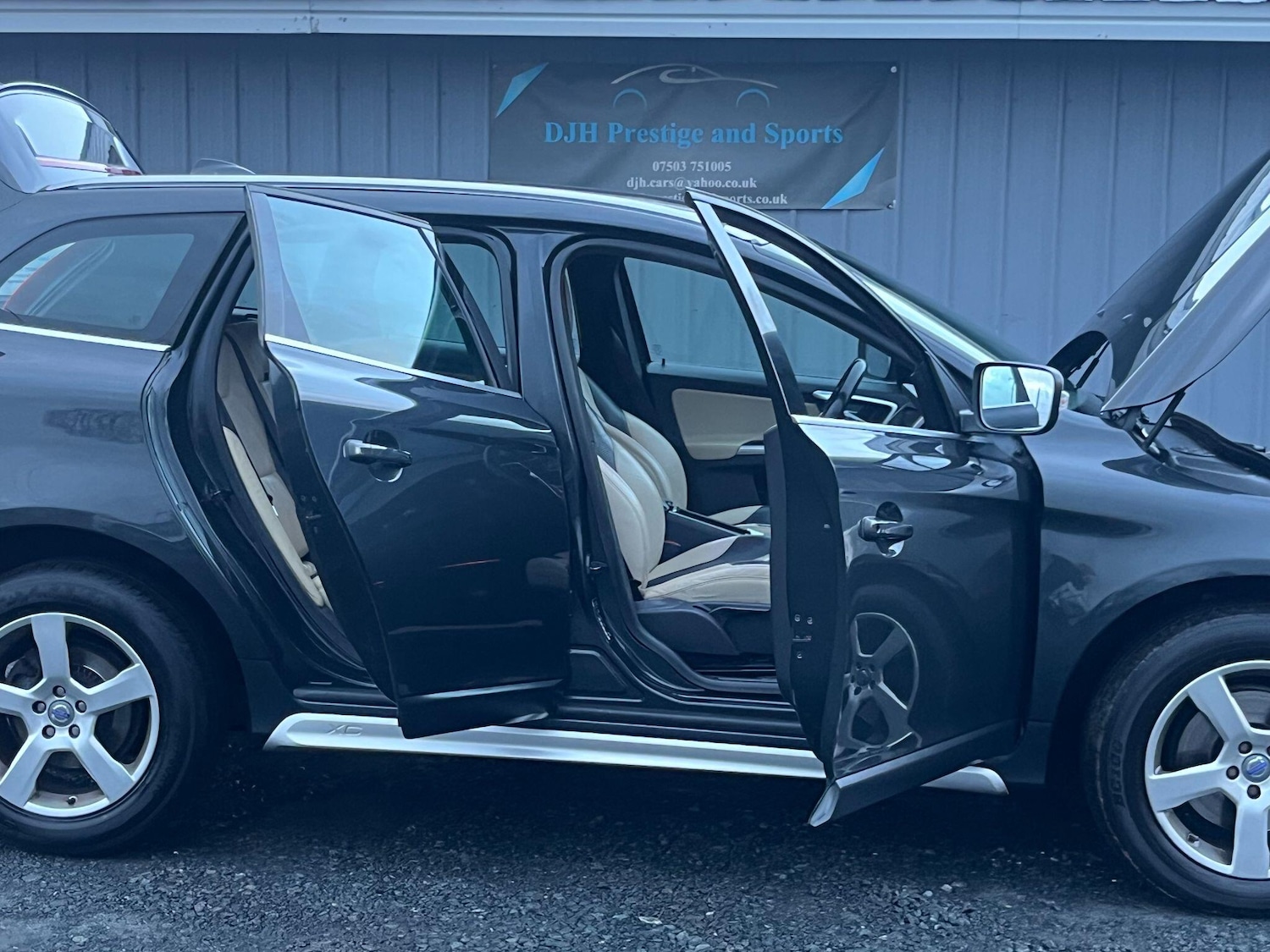 Used Volvo XC60 2013 for sale - 77175367: Photo 13