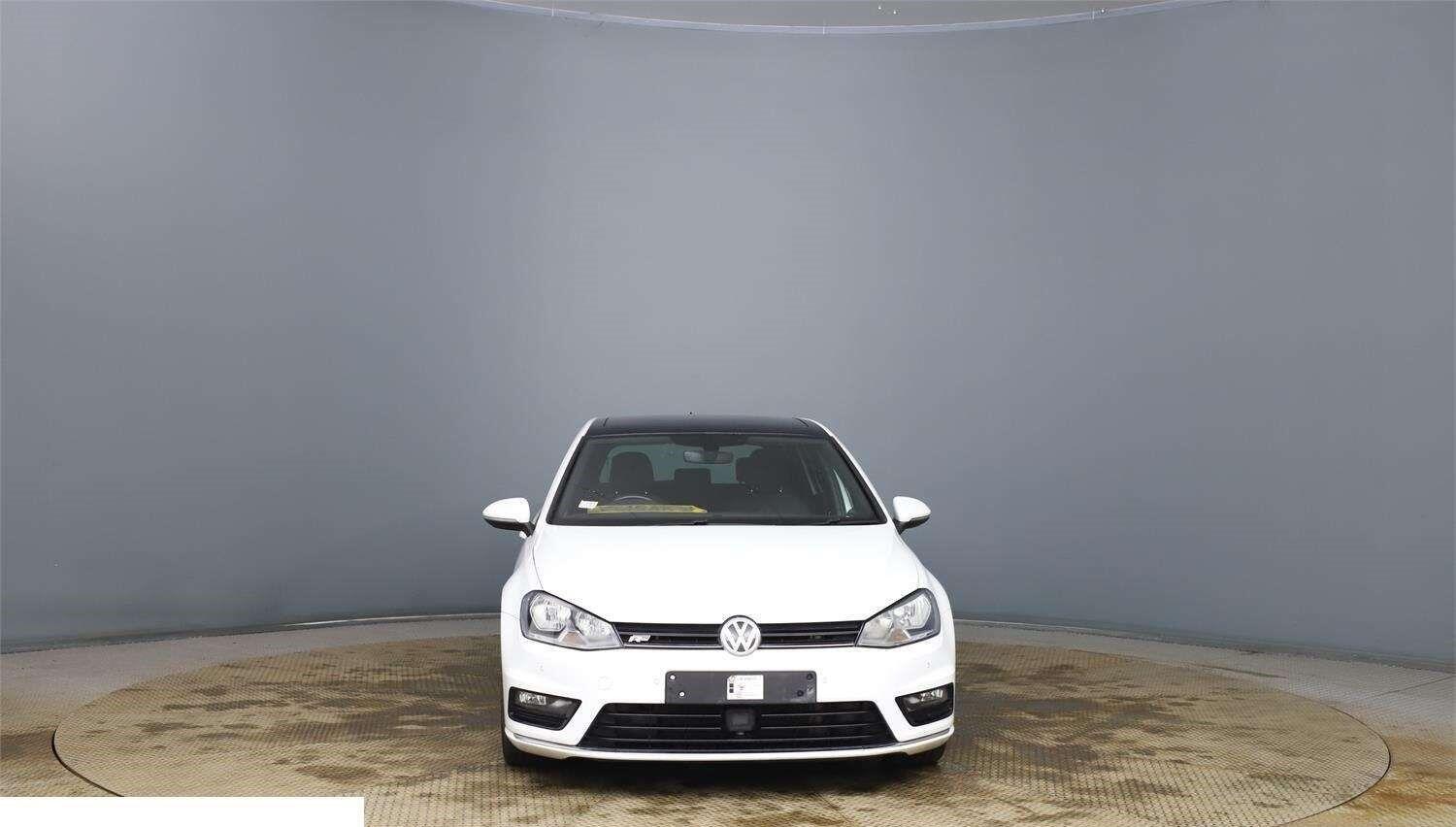 Used Volkswagen Golf 2016 for sale - 77573873: Photo 3