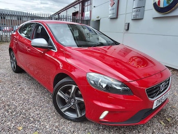 Volvo - V40