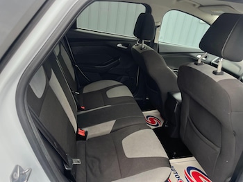 Used Ford Focus 2014 for sale - 75669710: Photo