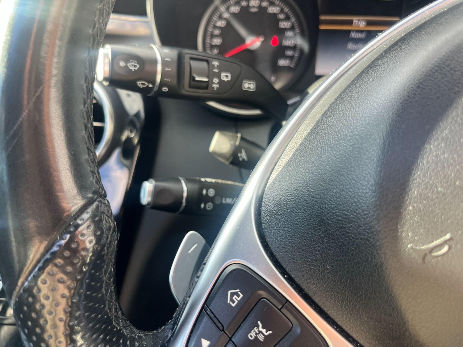 Used Mercedes-Benz C Class 2015 for sale - 76000682: Photo 28