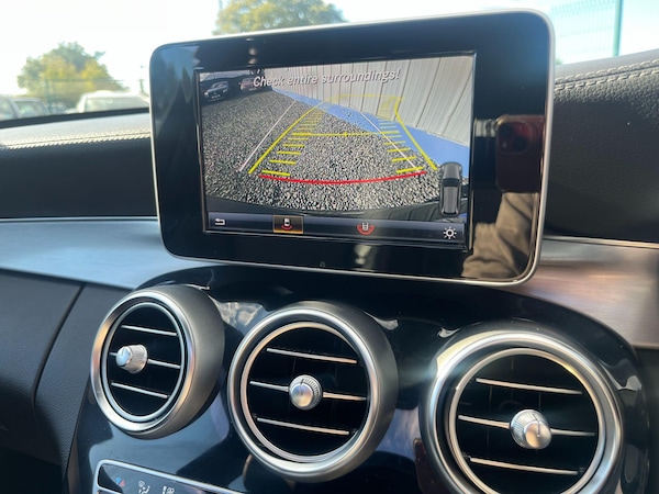 Used Mercedes-Benz C-Class 2015 for sale - 76000682: Photo 5