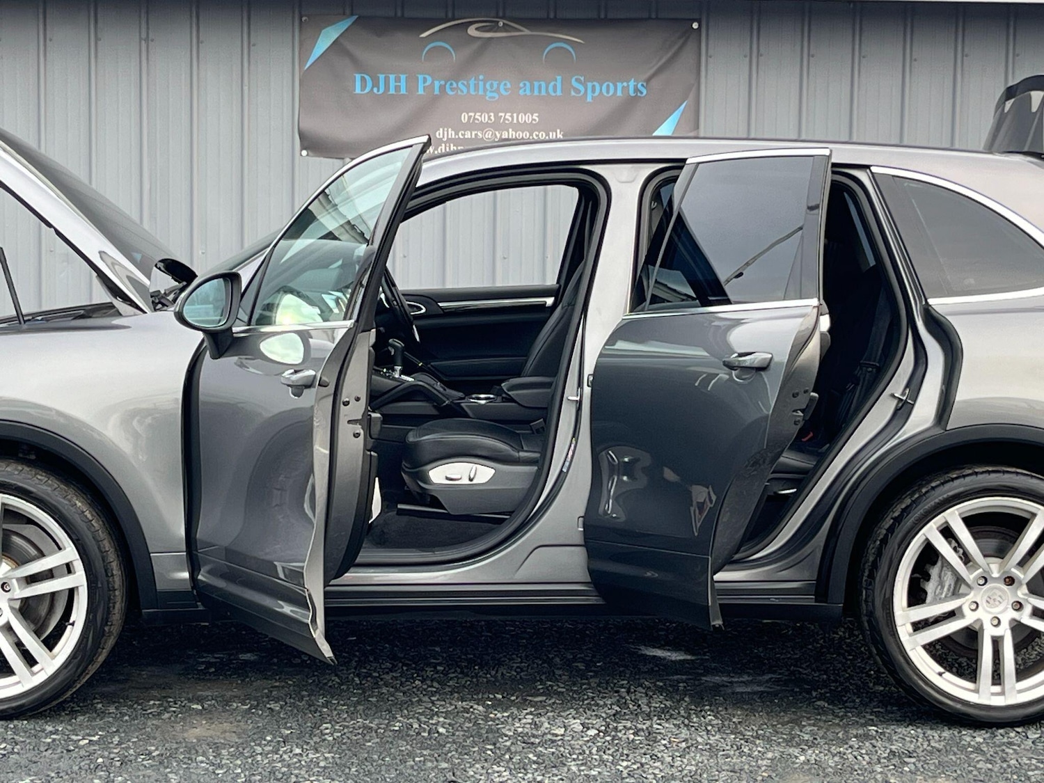 Used Porsche Cayenne 2012 for sale - 77203053: Photo 15