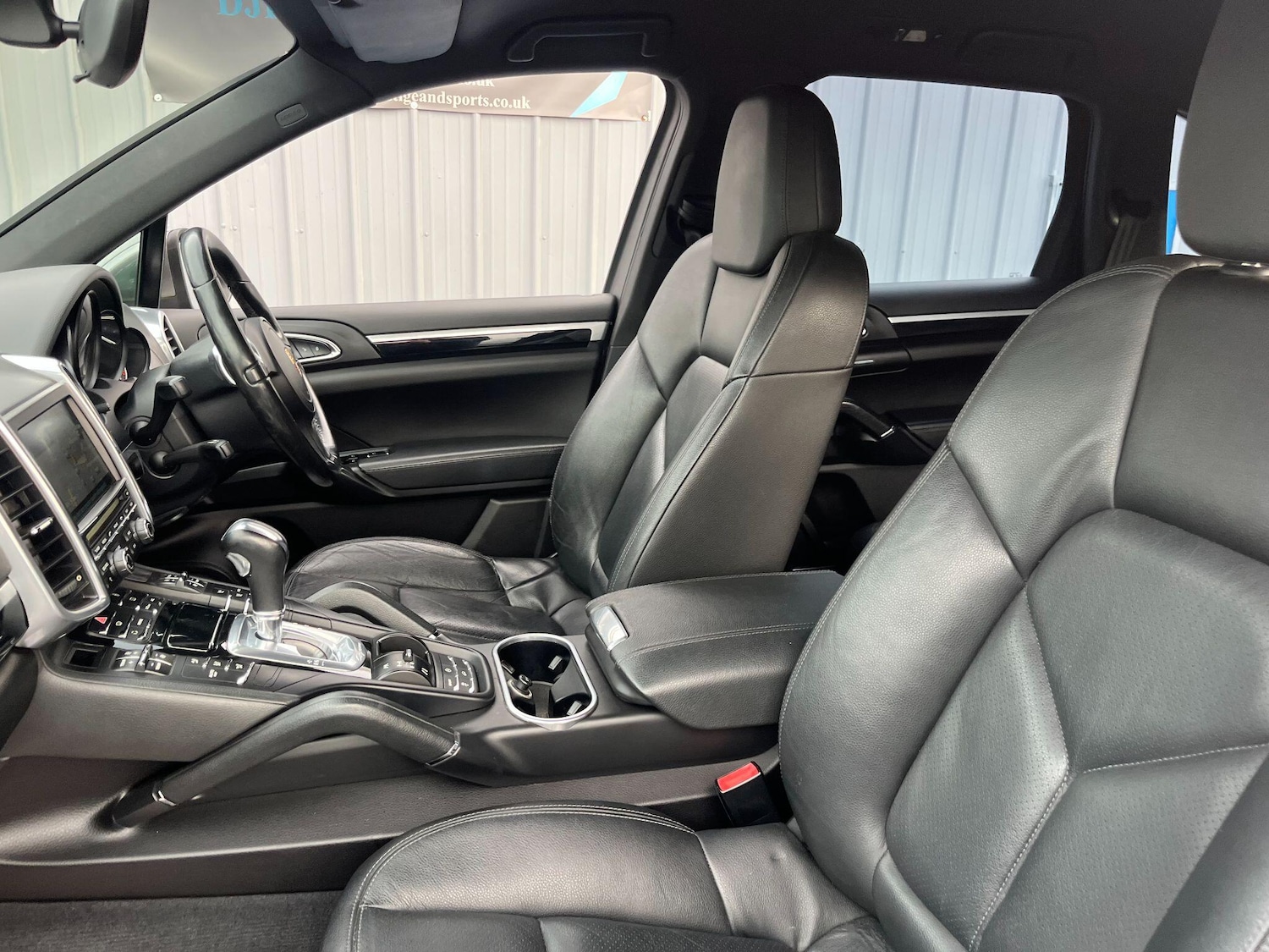 Used Porsche Cayenne 2012 for sale - 77203053: Photo 32