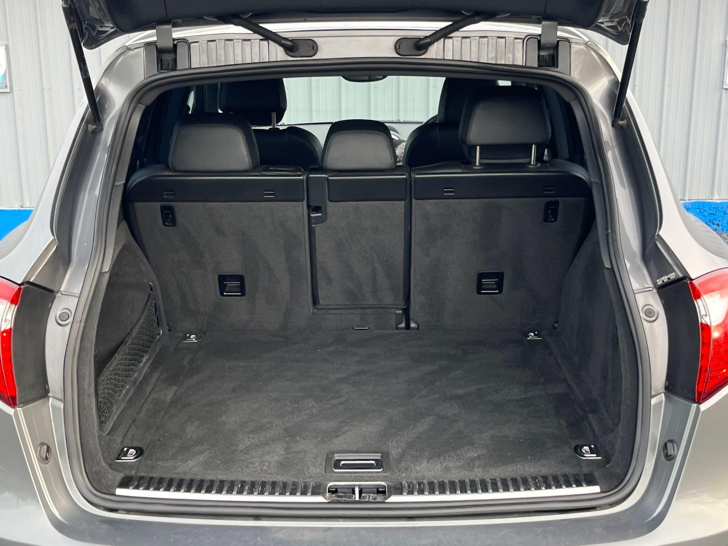 Used Porsche Cayenne 2012 for sale - 77203053: Photo 41