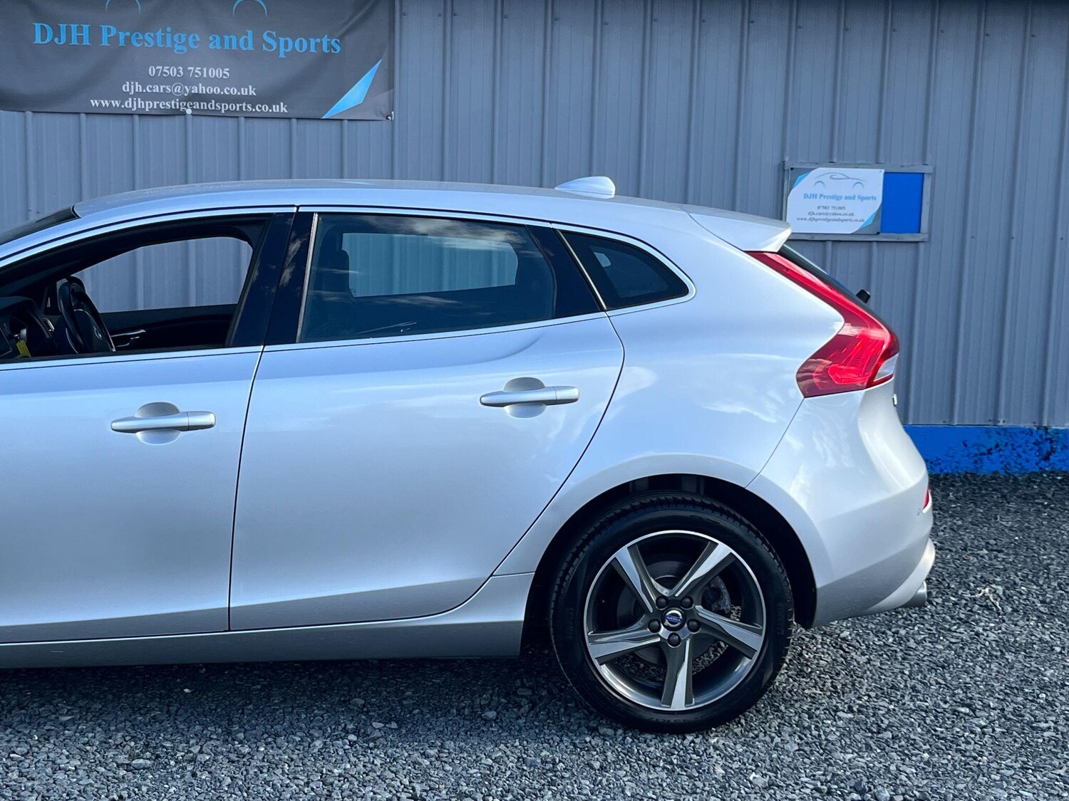 Used Volvo V40 2016 for sale - 75928205: Photo 20