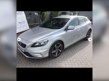 Used Volvo V40 2016 for sale - 75928205: Photo