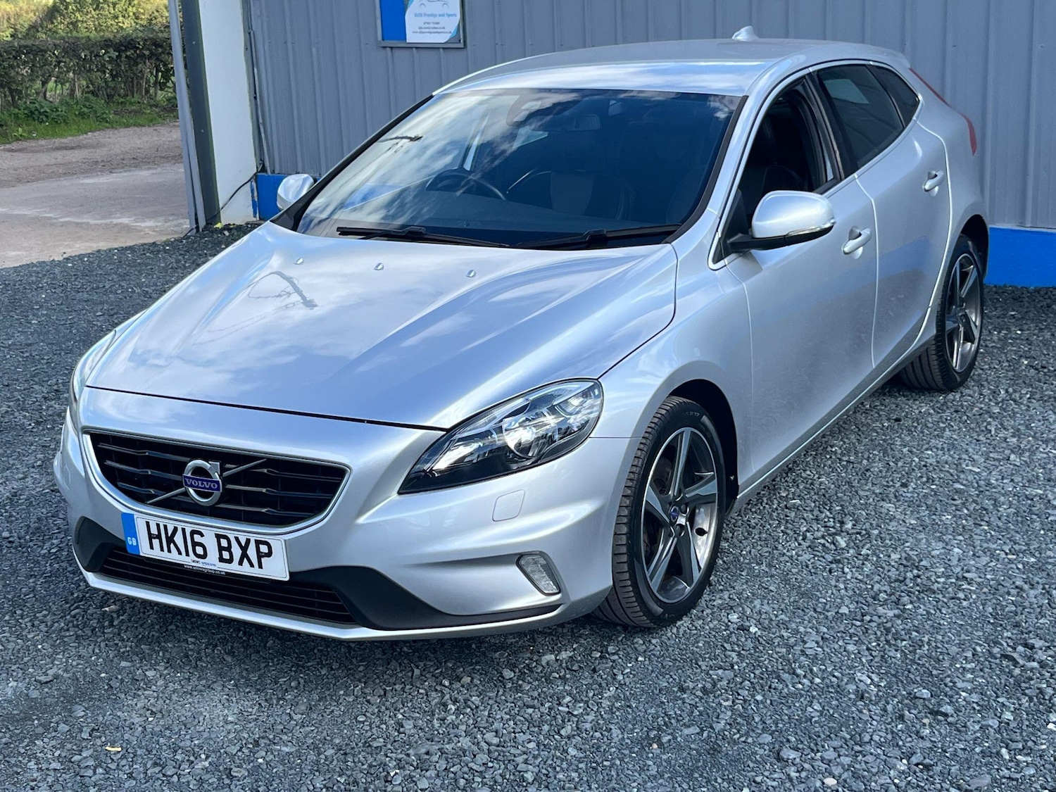Used Volvo V40 2016 for sale - 75928205: Photo 38