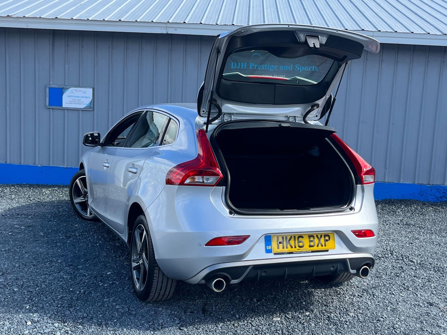 Used Volvo V40 2016 for sale - 75928205: Photo 53