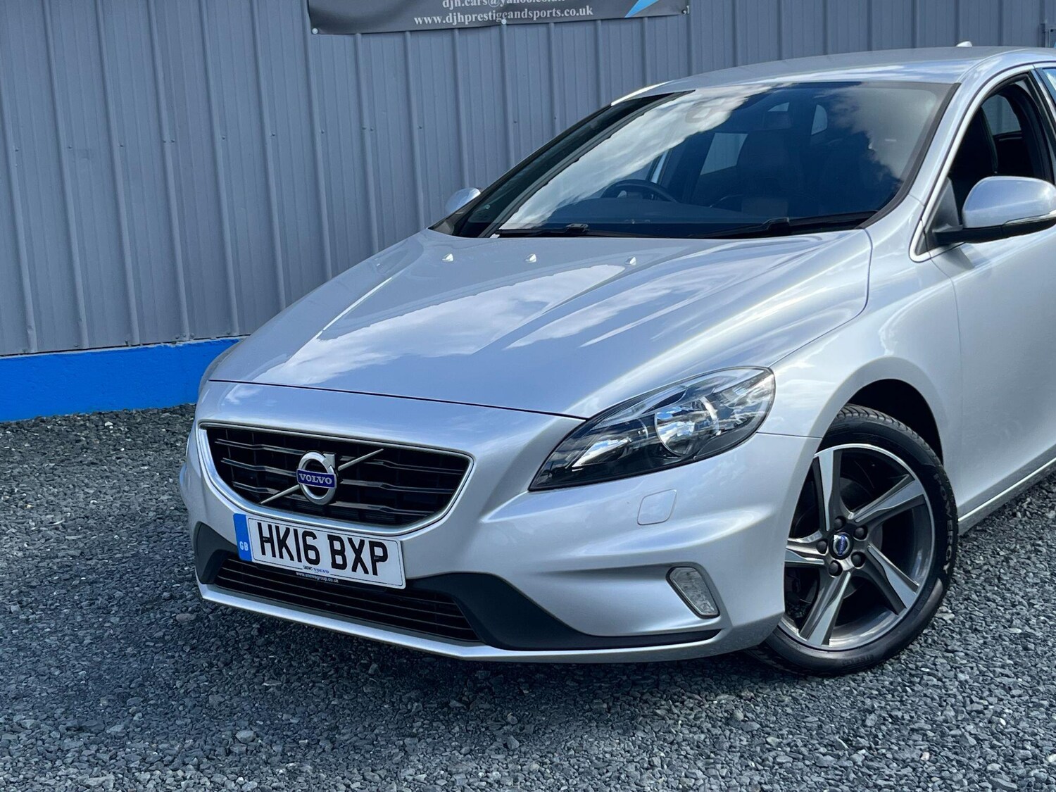 Used Volvo V40 2016 for sale - 75928205: Photo 61