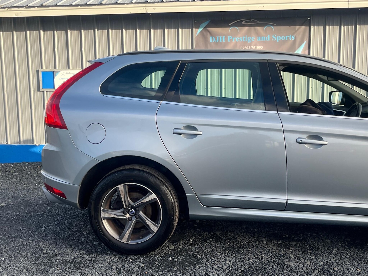 Used Volvo XC60 2015 for sale - 76839886: Photo 19